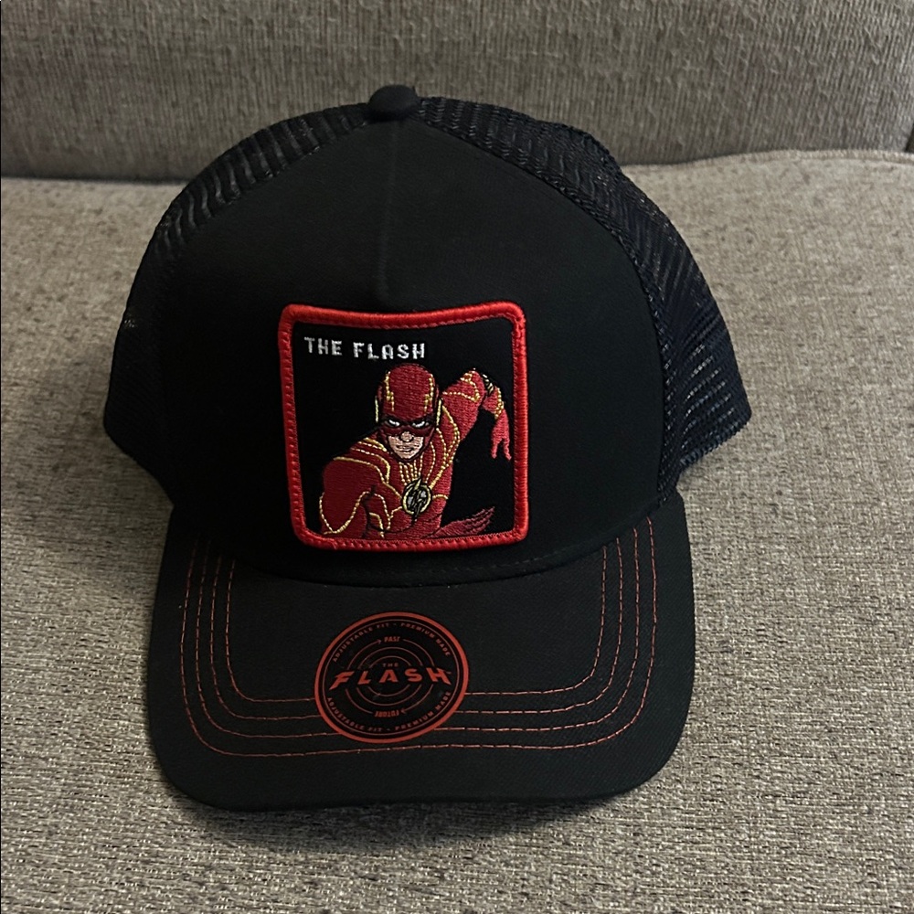 Lids Black and Red The Flash Hat